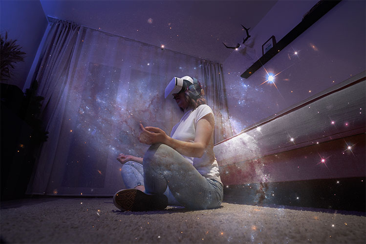 femme méditation VR